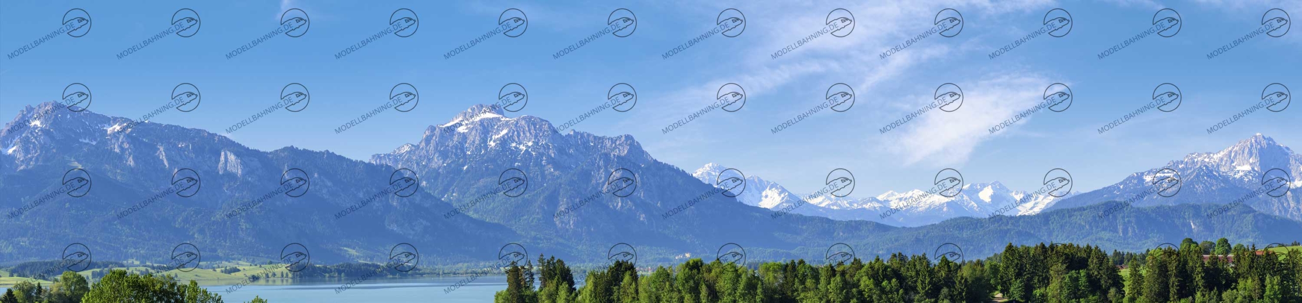 Teil 1 Modellbahnhintergrund Bayern mit Alpenbergen