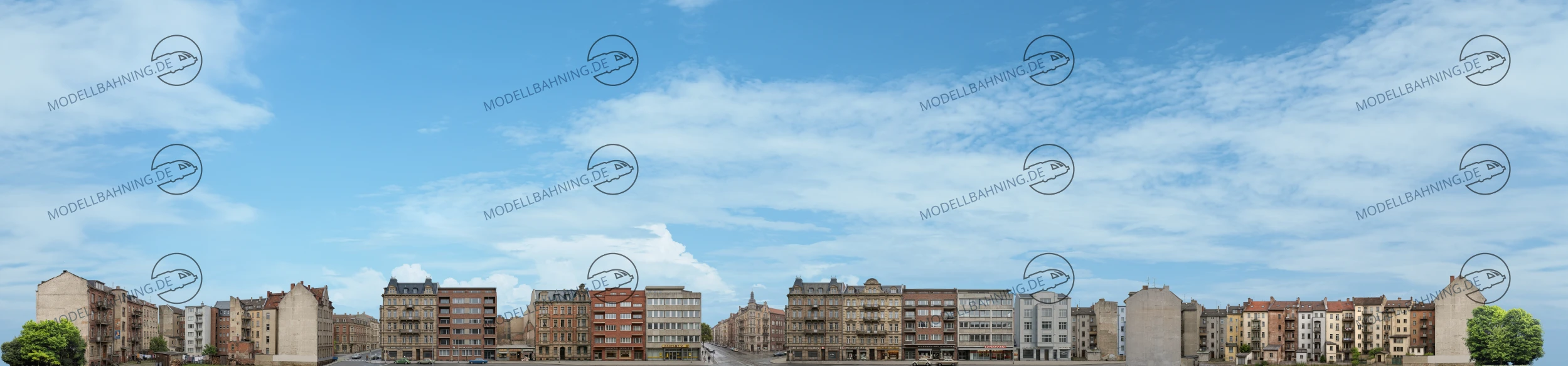 Modellbahnhintergrund Großstadt Epoche 3 mit Mietshäusern, Altbauten und Nachkriegsarchitektur, 300 cm, endlos